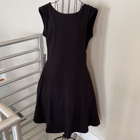 Maggie’s Organics Organic Cotton Crossover Dress - Picture 6 of 6